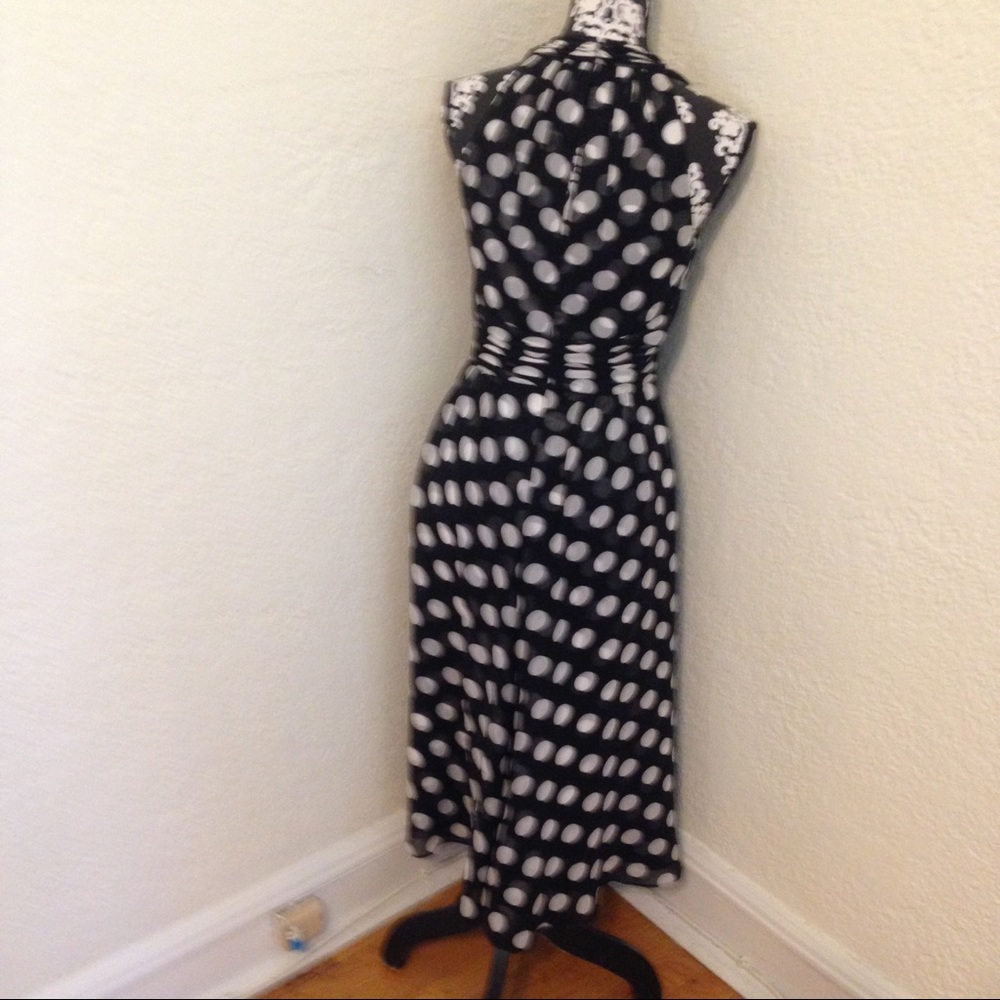 White House Black Market polka dot chiffon dress - Picture 4 of 6